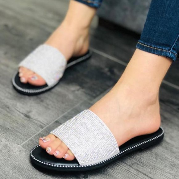 NEW🔥 Jeweled Diamante Rhinestone Band Slide Sandal Flip Flops Slippers Open Toe - Picture 2 of 7